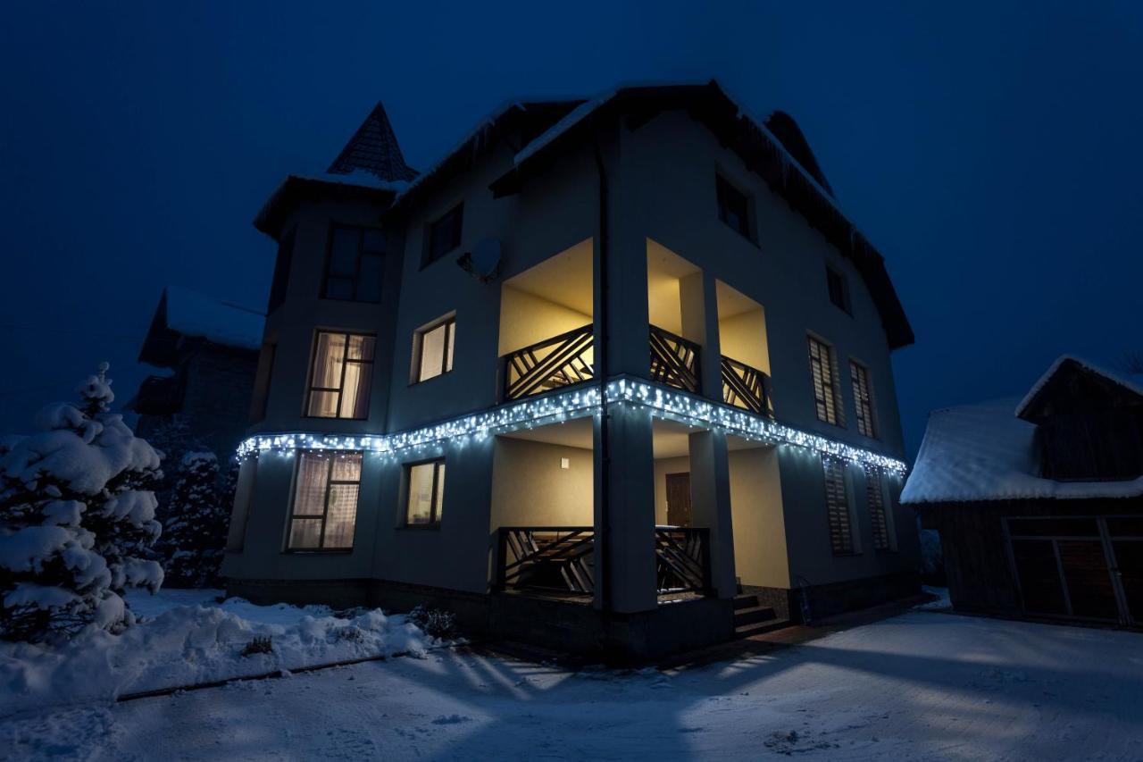 Панська Садиба Микуличин Экстерьер фото
